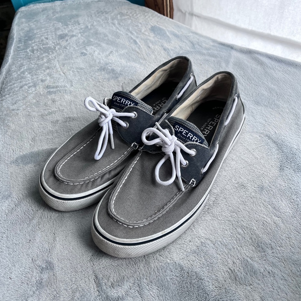 Men’s Sperry Canvas slip on - SZ 9.5